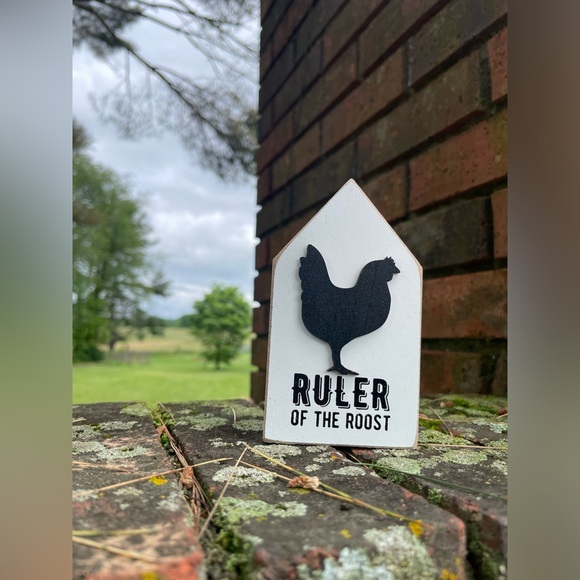 *Ruler of the Roost Wooden House Shaped Shelf Sitter - Picture 14 of 14